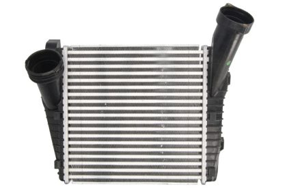 Intercooler TOUAREG Q7 desni 7P6 145 804 A Volkswagen original